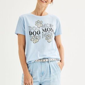 Dog Mom Graphic T-Shirt - Light Blue